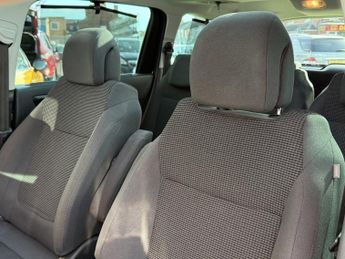 PEUGEOT 5008 1.6 e-HDi Allure EGC Euro 5 (s/s) 5dr