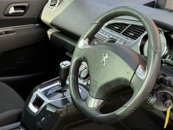 PEUGEOT 5008 1.6 e-HDi Allure EGC Euro 5 (s/s) 5dr