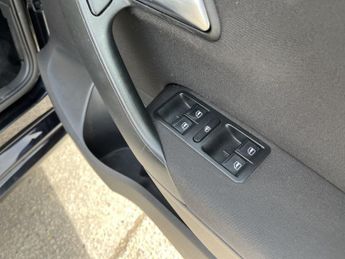 VOLKSWAGEN POLO 1.2 Moda