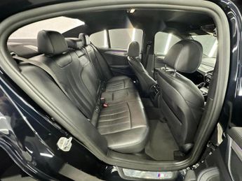 BMW 5 SERIES 2.0 520i M Sport Auto Euro 6 (s/s) 4dr