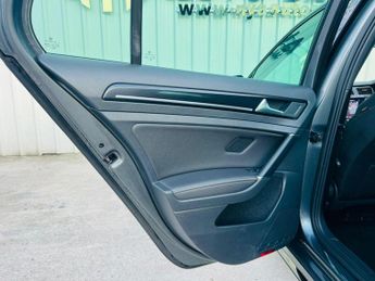 VOLKSWAGEN GOLF 2.0 TSI R DSG 4Motion Euro 6 (s/s) 5dr