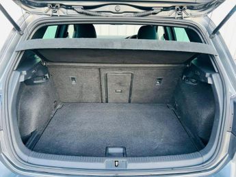 VOLKSWAGEN GOLF 2.0 TSI R DSG 4Motion Euro 6 (s/s) 5dr