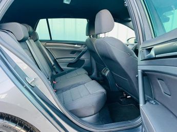 VOLKSWAGEN GOLF 2.0 TSI R DSG 4Motion Euro 6 (s/s) 5dr