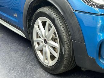 MINI COUNTRYMAN 1.5 10kWh Cooper SE Sport Auto ALL4 Euro 6 (s/s) 5dr