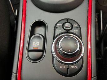MINI COUNTRYMAN 1.5 10kWh Cooper SE Sport Auto ALL4 Euro 6 (s/s) 5dr