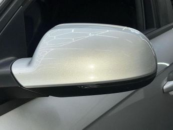 AUDI A4 AVANT 2.0 TDI Black Edition Multitronic Euro 5 (s/s) 5dr