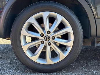 NISSAN QASHQAI 1.6 360 2WD Euro 5 5dr