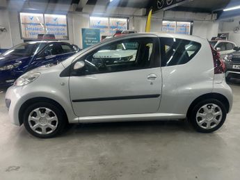 PEUGEOT 107 1.0 12V Active