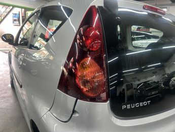 PEUGEOT 107 1.0 12V Active