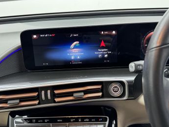 MERCEDES-BENZ EQC EQC 400 80kWh Sport