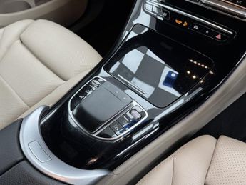 MERCEDES-BENZ EQC EQC 400 80kWh Sport