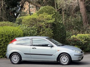 FORD FOCUS 1.6 i 16v Zetec