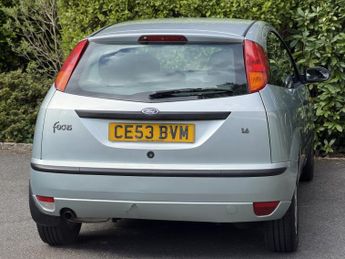 FORD FOCUS 1.6 i 16v Zetec