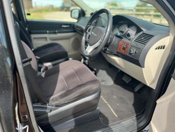 CHRYSLER GRAND VOYAGER 2.8 Grand Voyager 2.8 Crd Lx