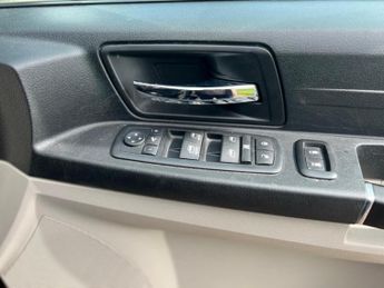 CHRYSLER GRAND VOYAGER 2.8 Grand Voyager 2.8 Crd Lx