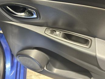 RENAULT CLIO 1.2 TCe GT Line