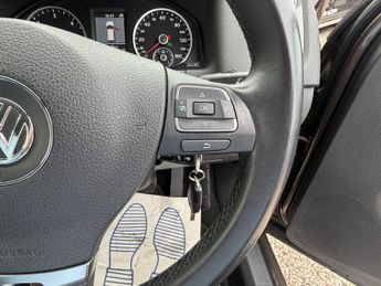 VOLKSWAGEN TIGUAN 2.0 TDI BlueMotion Tech SE