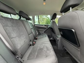 VOLKSWAGEN TIGUAN 2.0 TDI BlueMotion Tech SE