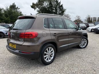 VOLKSWAGEN TIGUAN 2.0 TDI BlueMotion Tech SE