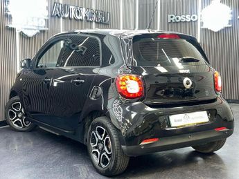 SMART FORFOUR EQ 17.6kWh Prime (Premium Plus) Auto 5dr (22kW Charger)