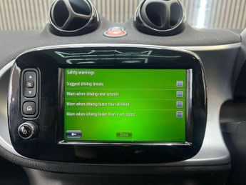 SMART FORFOUR EQ 17.6kWh Prime (Premium Plus) Auto 5dr (22kW Charger)