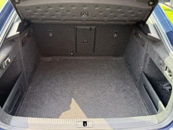 SKODA SUPERB 1.6 TDI SE Technology