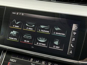 AUDI A8 3.0 TDI V6 50