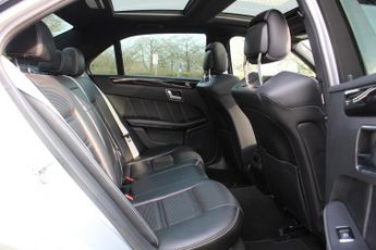 MERCEDES-BENZ E CLASS 5.5 E63 V8 BiTurbo AMG S