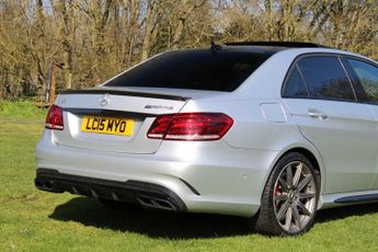 MERCEDES-BENZ E CLASS 5.5 E63 V8 BiTurbo AMG S