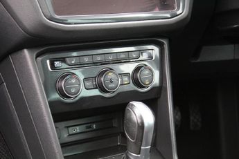 VOLKSWAGEN TIGUAN 2.0 TSI SEL