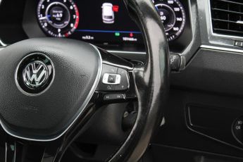 VOLKSWAGEN TIGUAN 2.0 TSI SEL