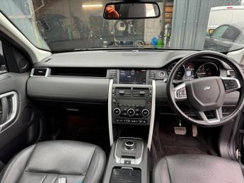 LAND ROVER DISCOVERY SPORT 2.0 TD4 HSE Auto 4WD Euro 6 (s/s) 5dr