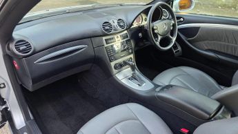 MERCEDES-BENZ CLK 2.1 CLK220 CDI Avantgarde 2dr
