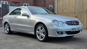 MERCEDES-BENZ CLK 2.1 CLK220 CDI Avantgarde 2dr