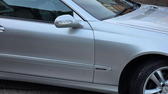 MERCEDES-BENZ CLK 2.1 CLK220 CDI Avantgarde 2dr
