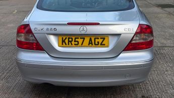 MERCEDES-BENZ CLK 2.1 CLK220 CDI Avantgarde 2dr