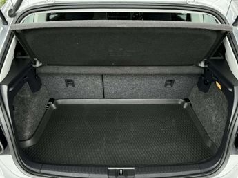 VOLKSWAGEN POLO 1.4 SE
