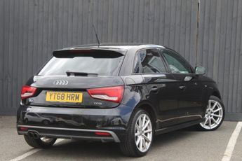 AUDI A1 1.4 TFSI S line