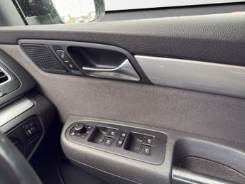 VOLKSWAGEN SHARAN 2.0 TDI BlueMotion Tech SE