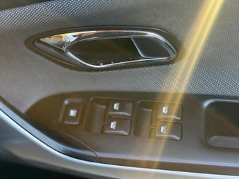 KIA CEED 1.6 CRDi 2 Auto Euro 5 5dr