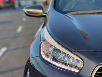 KIA CEED 1.6 CRDi 2 Auto Euro 5 5dr