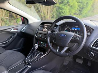 FORD FOCUS 1.6 Titanium Powershift Euro 6 5dr