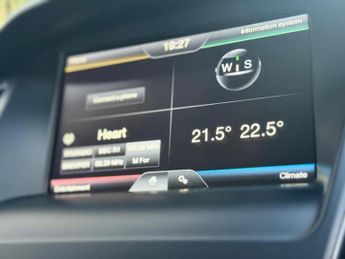 FORD FOCUS 1.6 Titanium Powershift Euro 6 5dr