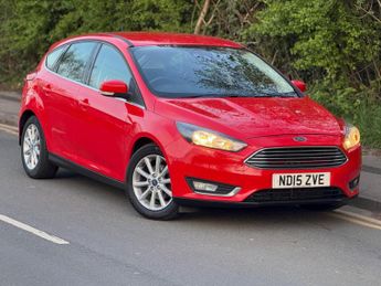 FORD FOCUS 1.6 Titanium Powershift Euro 6 5dr