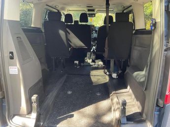 FORD TOURNEO CUSTOM 2.0 320 EcoBlue Titanium Auto L1 Euro 6 (s/s) 5dr