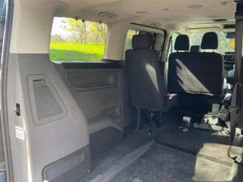 FORD TOURNEO CUSTOM 2.0 320 EcoBlue Titanium Auto L1 Euro 6 (s/s) 5dr
