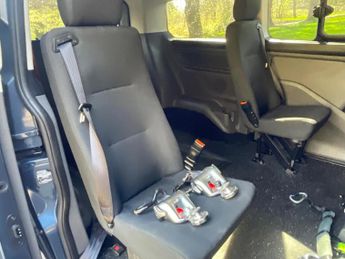 FORD TOURNEO CUSTOM 2.0 320 EcoBlue Titanium Auto L1 Euro 6 (s/s) 5dr