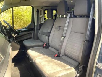 FORD TOURNEO CUSTOM 2.0 320 EcoBlue Titanium Auto L1 Euro 6 (s/s) 5dr