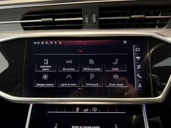 AUDI RS6 AVANT 4.0 TFSI V8 Launch Edition