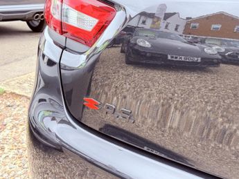 RENAULT CLIO 1.6 TCe Renaultsport Lux